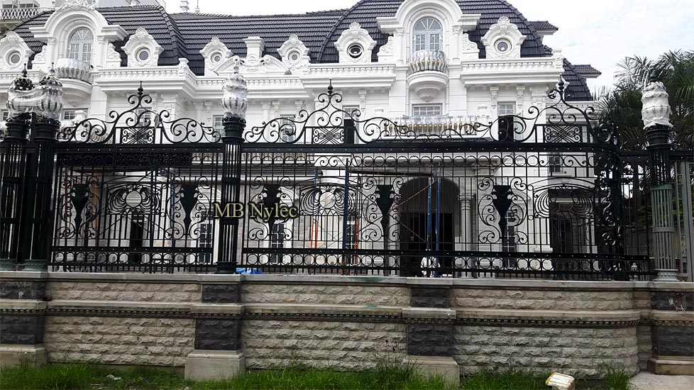 Elegant hegn til herregård – billede 4