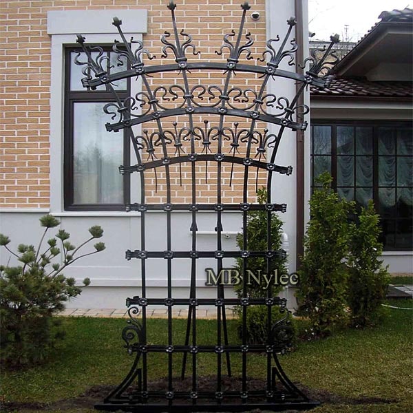 Smedet espalier til klatreplanter (AP 2)