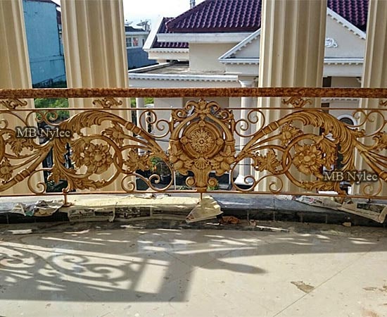 Balkongeländer im orientalischen Stil BA 82