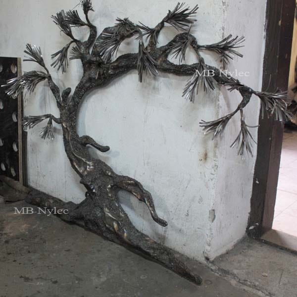 Bonsai aus geschmiedetem Stahl – Relief – 1