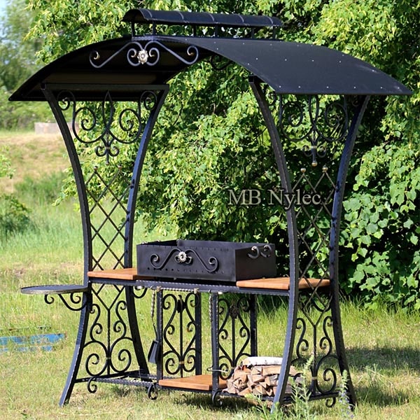 Eleganter Schmiedegrill mit Dach AG 6
