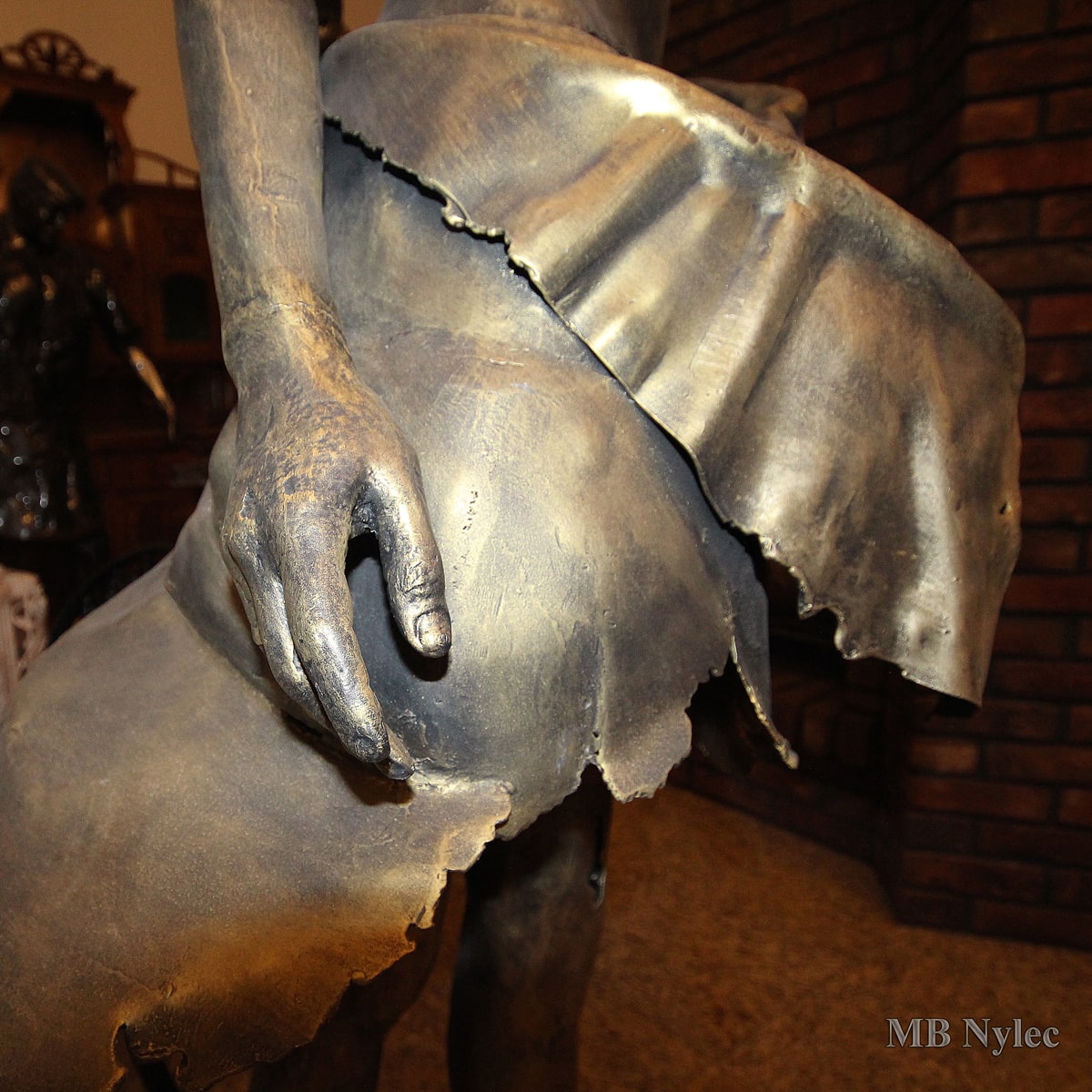 Frau – moderne Stahlskulptur – 8