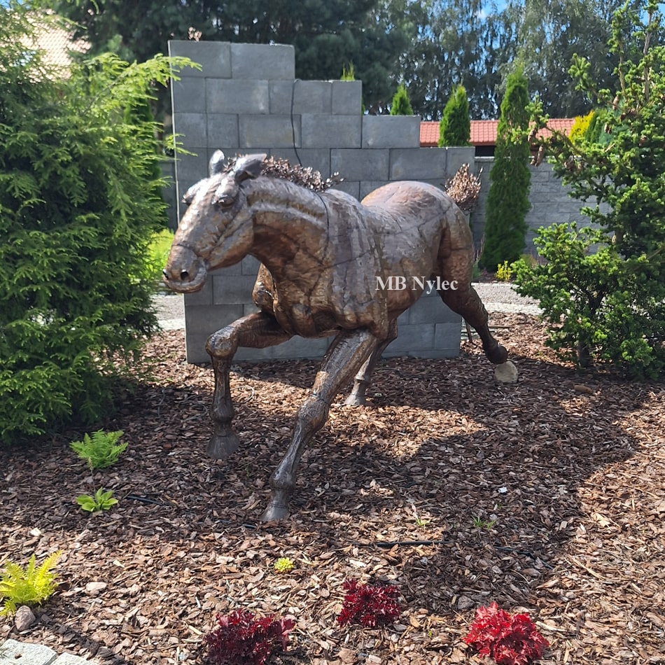 Galoppierendes Pferd – Metallskulptur – 4