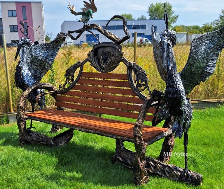 Gartenbank als Schmiedeskulptur (MK 82 c)