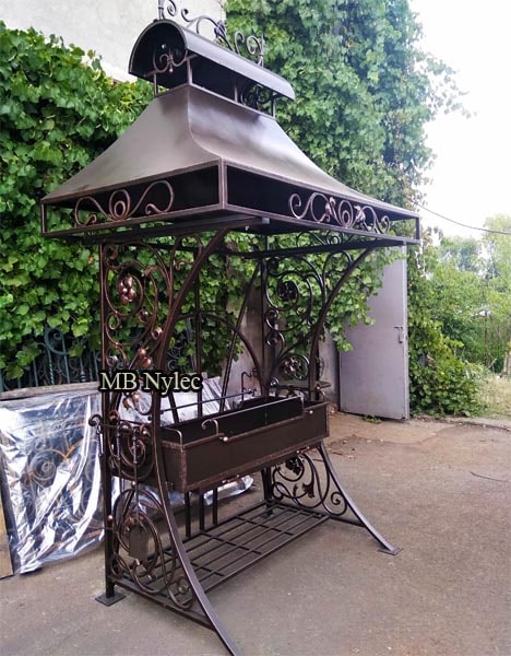 Großer geschmiedeter Gartengrill – 2