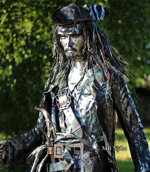 Jack Sparrow – Piratenkapitän aus Stahl, 220 cm Z 92