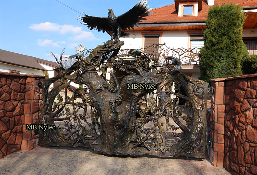 Jagdtor mit Eiche und Adler – 1