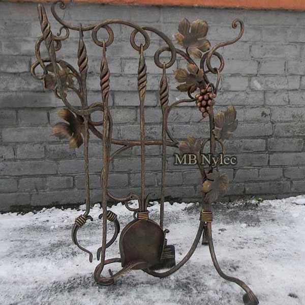Kaminset aus Metall – 1