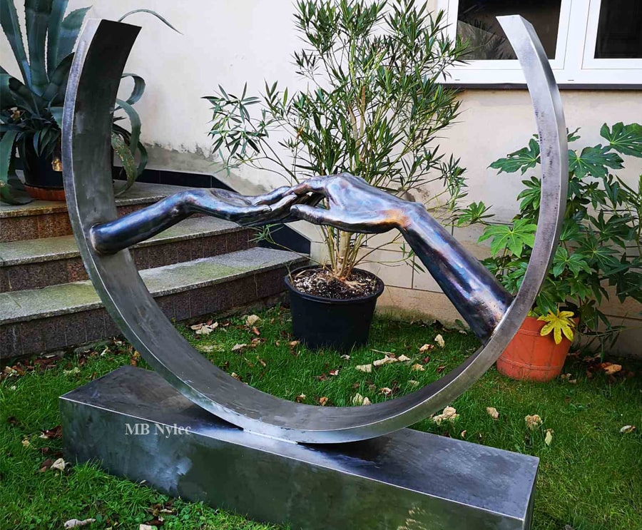 Liebe – große moderne Skulptur – 1