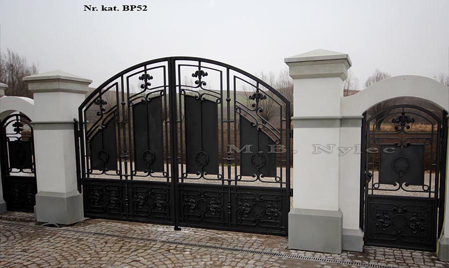Pforten im Herrenhausstil – 1