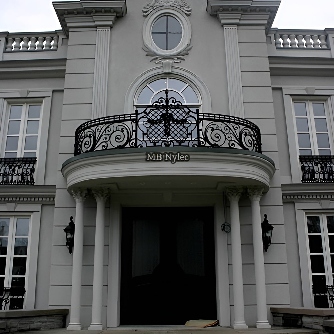 Schmiedeeisernes Herrenhausgeländer – 1