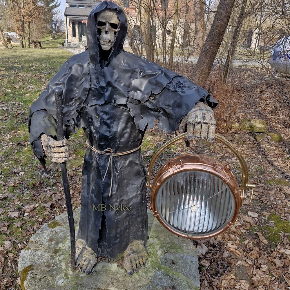 Sensenmann mit Laterne – Metallskulptur – 3