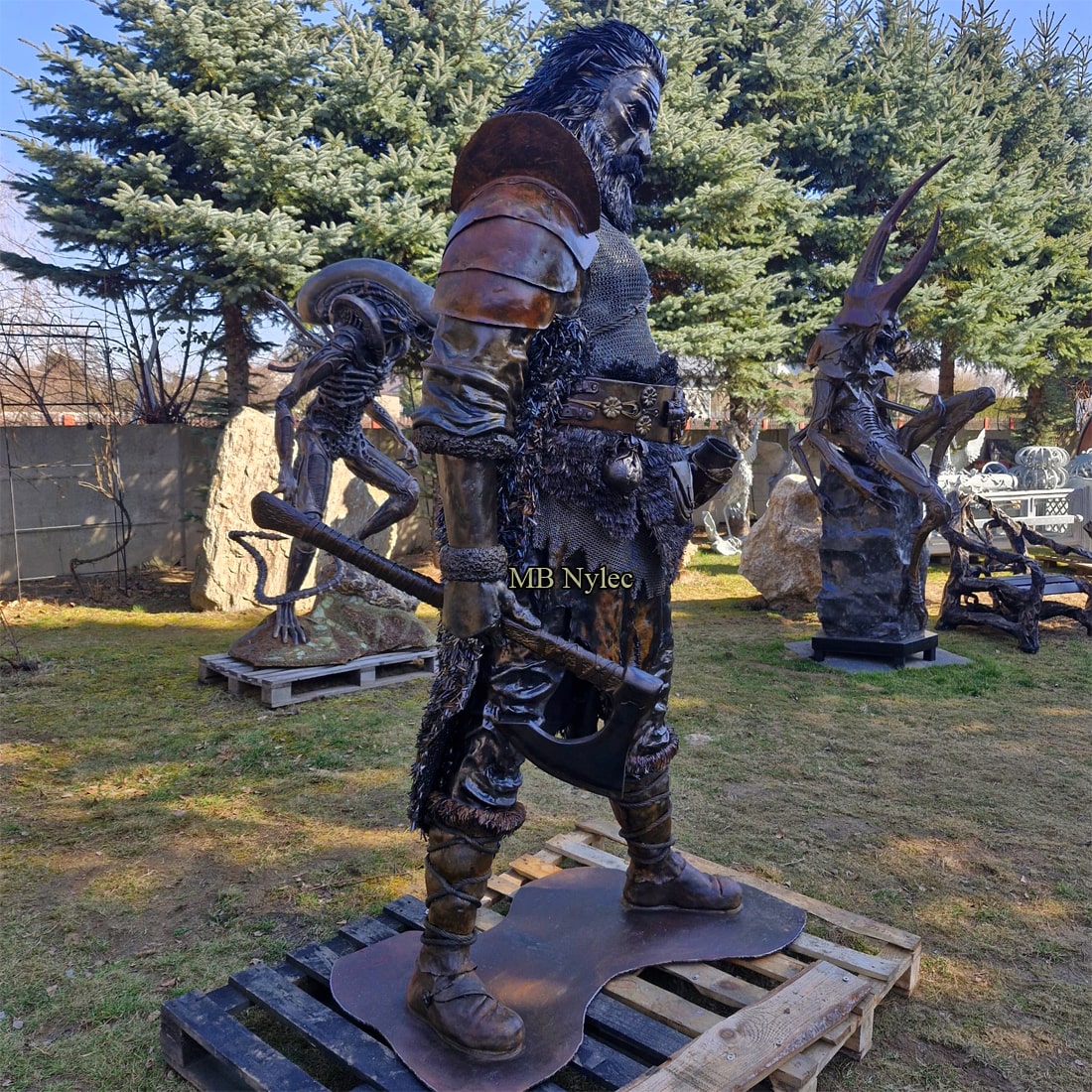 Wikinger – realistische Riesenskulptur, 240 cm – 3
