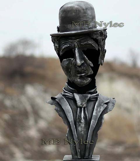 Charlie Chaplin – byste i metall Z 76