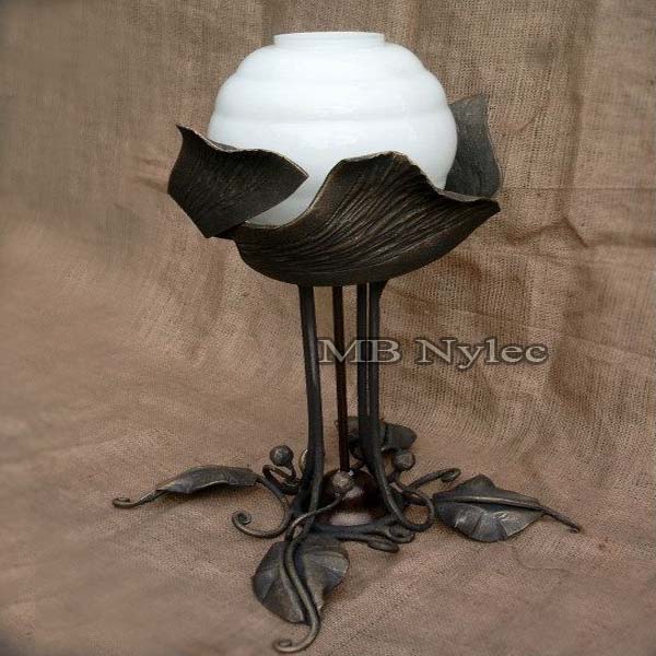 Liten smidd lampe OGD 66