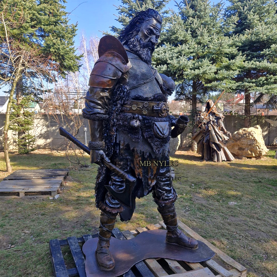 Viking – realistisk kjempeskulptur, 240 cm (Z 127)
