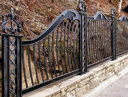 Exklusivt modernt metallstaket BP 236