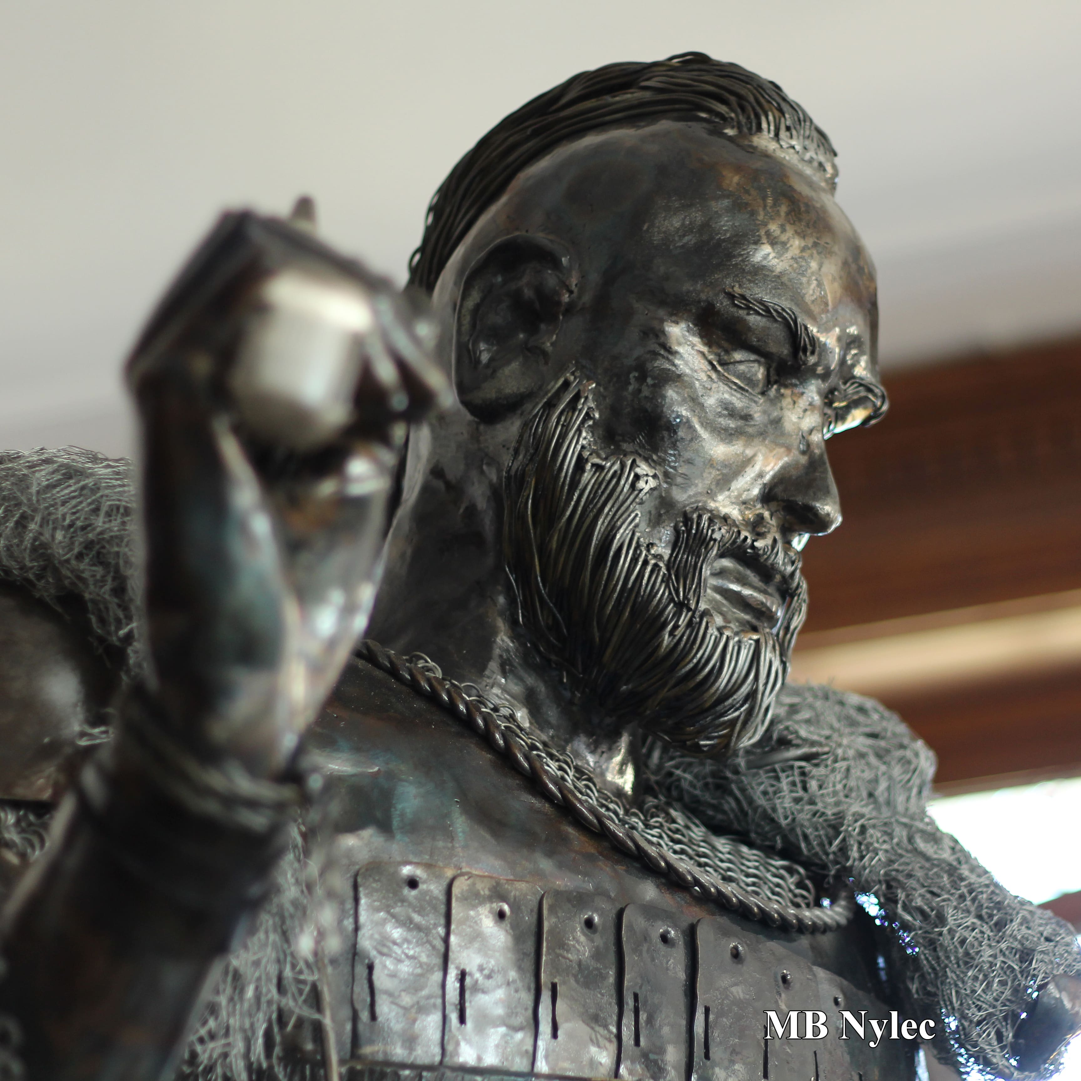 Ragnar Lodbrok vikingakung i stål – bild 2