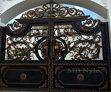 ekskluzywna brama wjazdowa w stylu orientalnym bp130