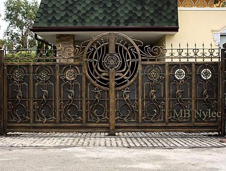 finezyjna kowalska brama wjazdowa bp180