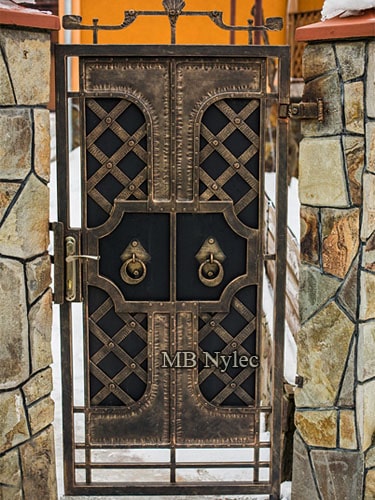 furtka wejściowa kuta loft vintage