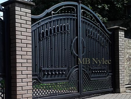 klasyczna brama kuta bp174