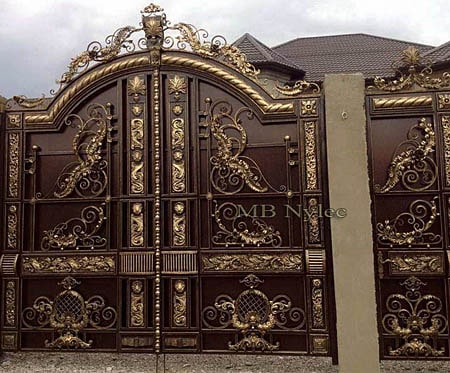 kuta brama na posesję o charakterze orientalnym bp100