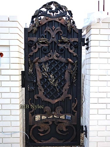 unikatowa pełna furtka kuta bp26f