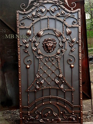 zasłaniająca furtka wejściowa z lewem bp142f