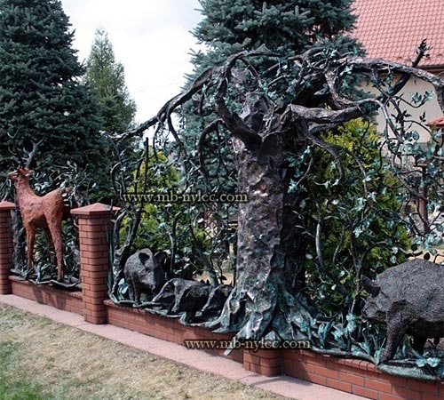 Ogrodzenie myśliwskie ze zwierzętami bm16