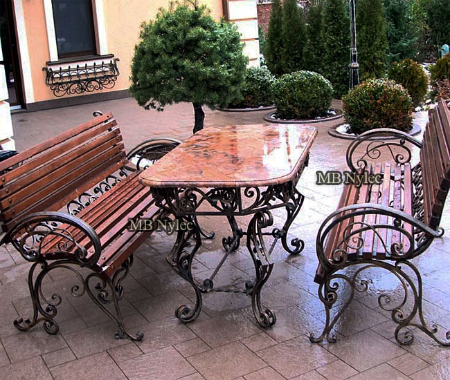 Ekskluzywny zestaw mebli kutych mk69