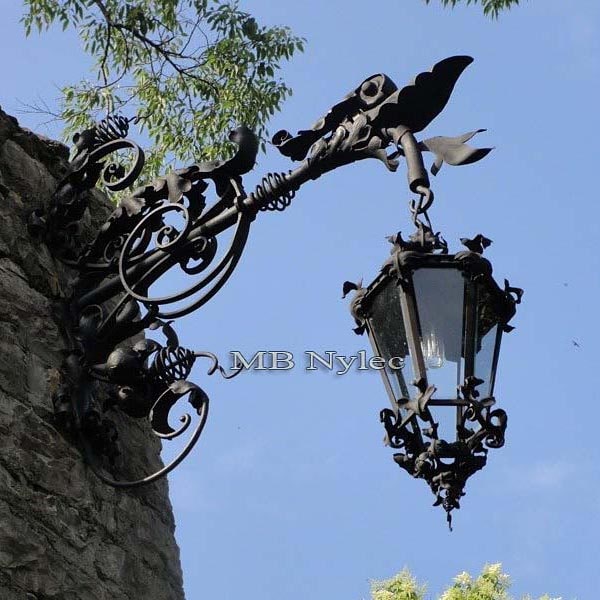 Kinkiet stalowy - ścienna lampa ogrodowa