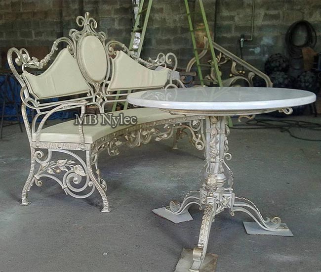 Meble kute - kuta ławka ze stołem mk33