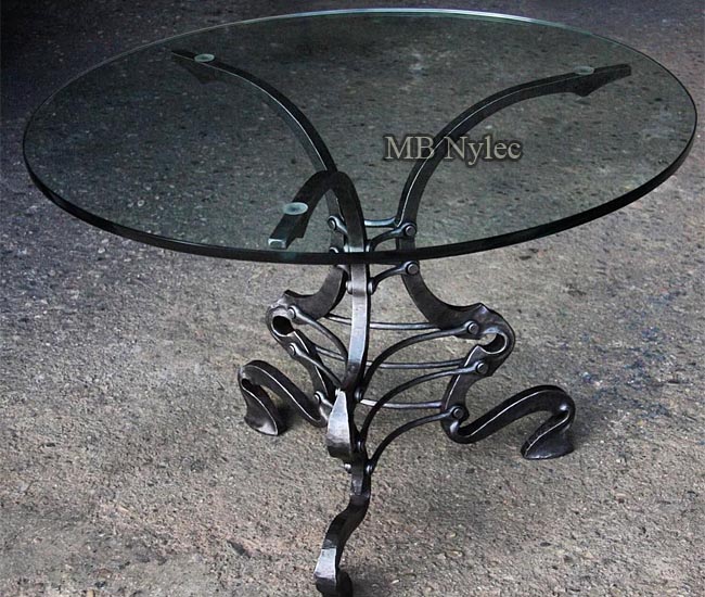 Stolik kuty w stylu loft mk45