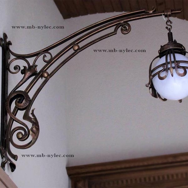 kowalski kinkiet z długim ramieniem