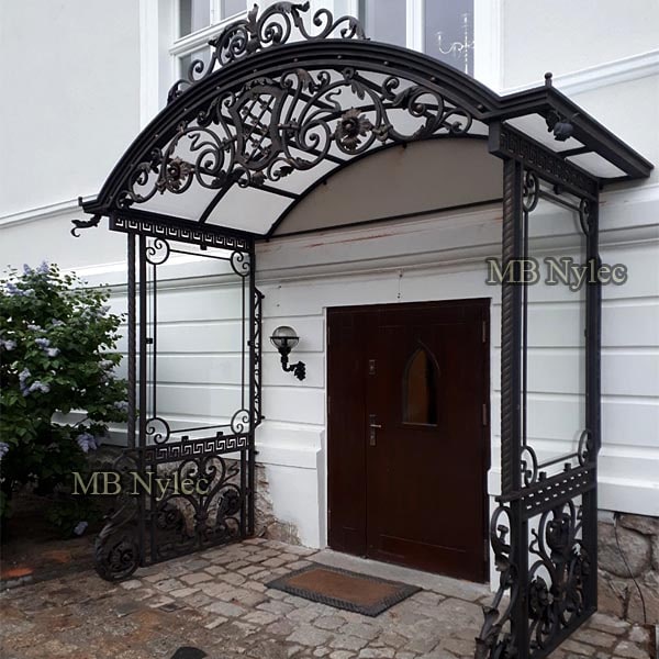 kuty daszek z osłonami bocznymi