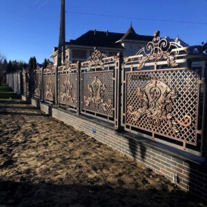 Ogrodzenie kute – Ekskluzywne, bogato zdobione