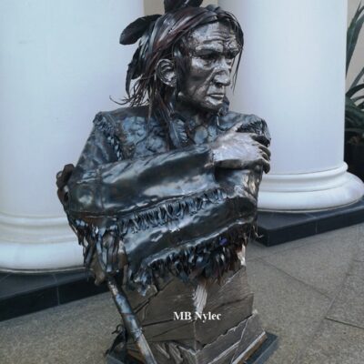 Indianin figura metalowa