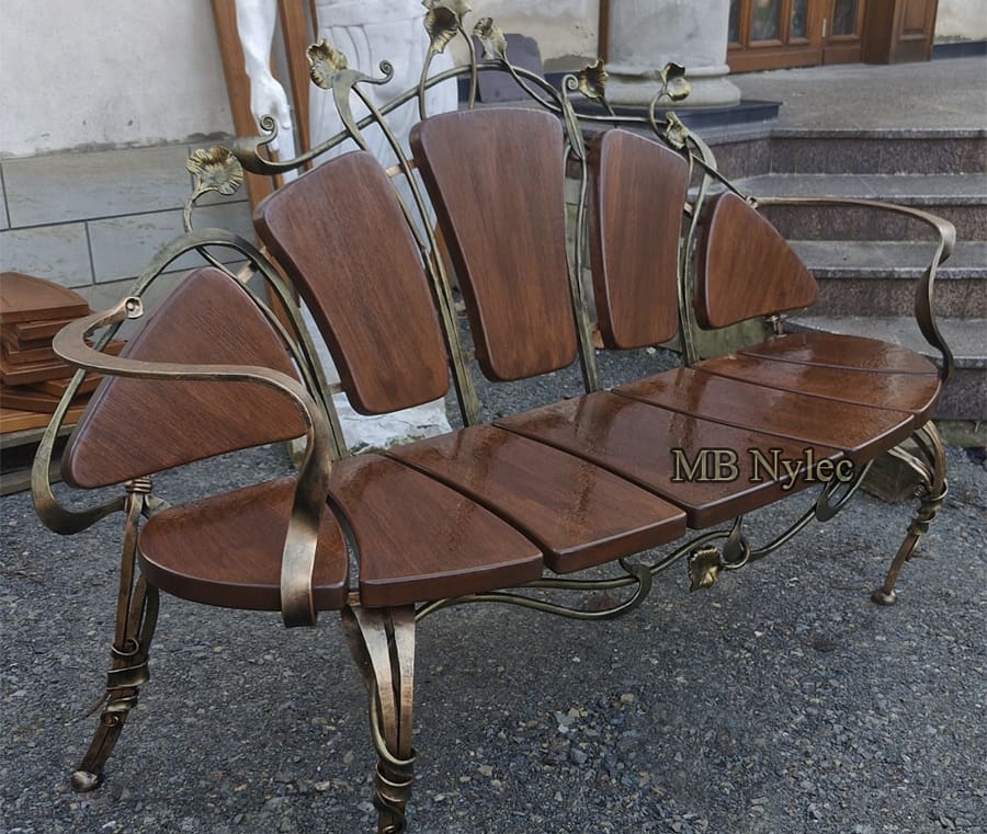 Ekskluzywna ławka kuta