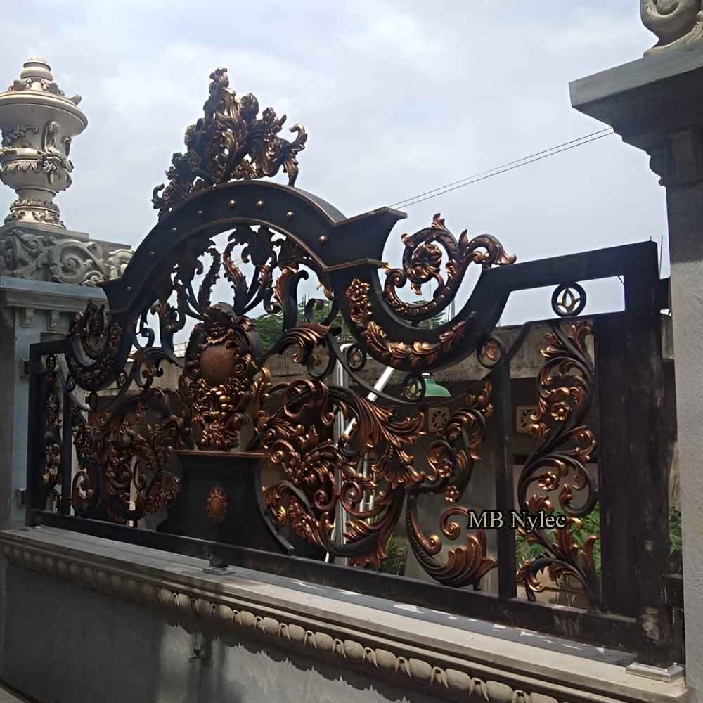 Ogrodzenia do pałacu