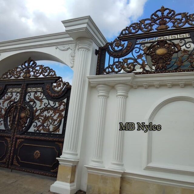 wykonawca ogrodzeń metalowych