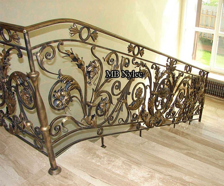 Balustrady z akantami kowalstwo